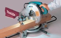 Fierastrau circular taieri inclinate MAKITA LS1040